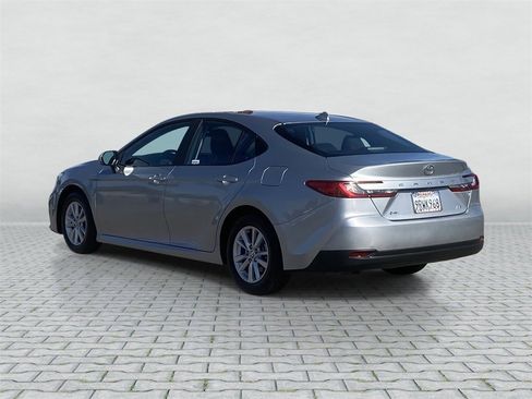Certified 2025 Toyota Camry LE image 4