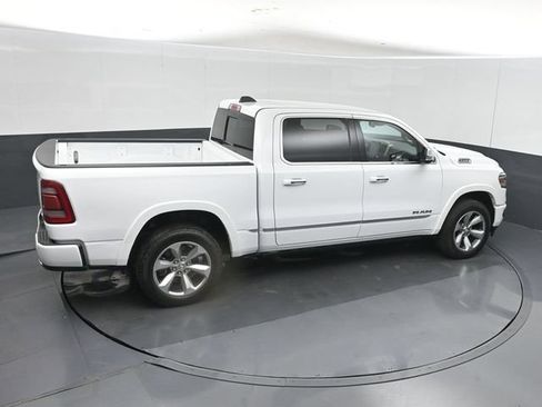 Used 2022 RAM 1500 Limited w/ Body Color Bumper Group AWD/4WD image 37
