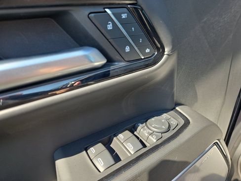 Certified 2026 GMC Sierra 2500 AT4X AWD/4WD image 17