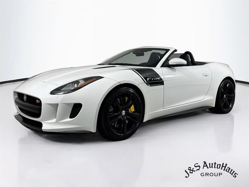 Used 2014 Jaguar F-TYPE S RWD image 3