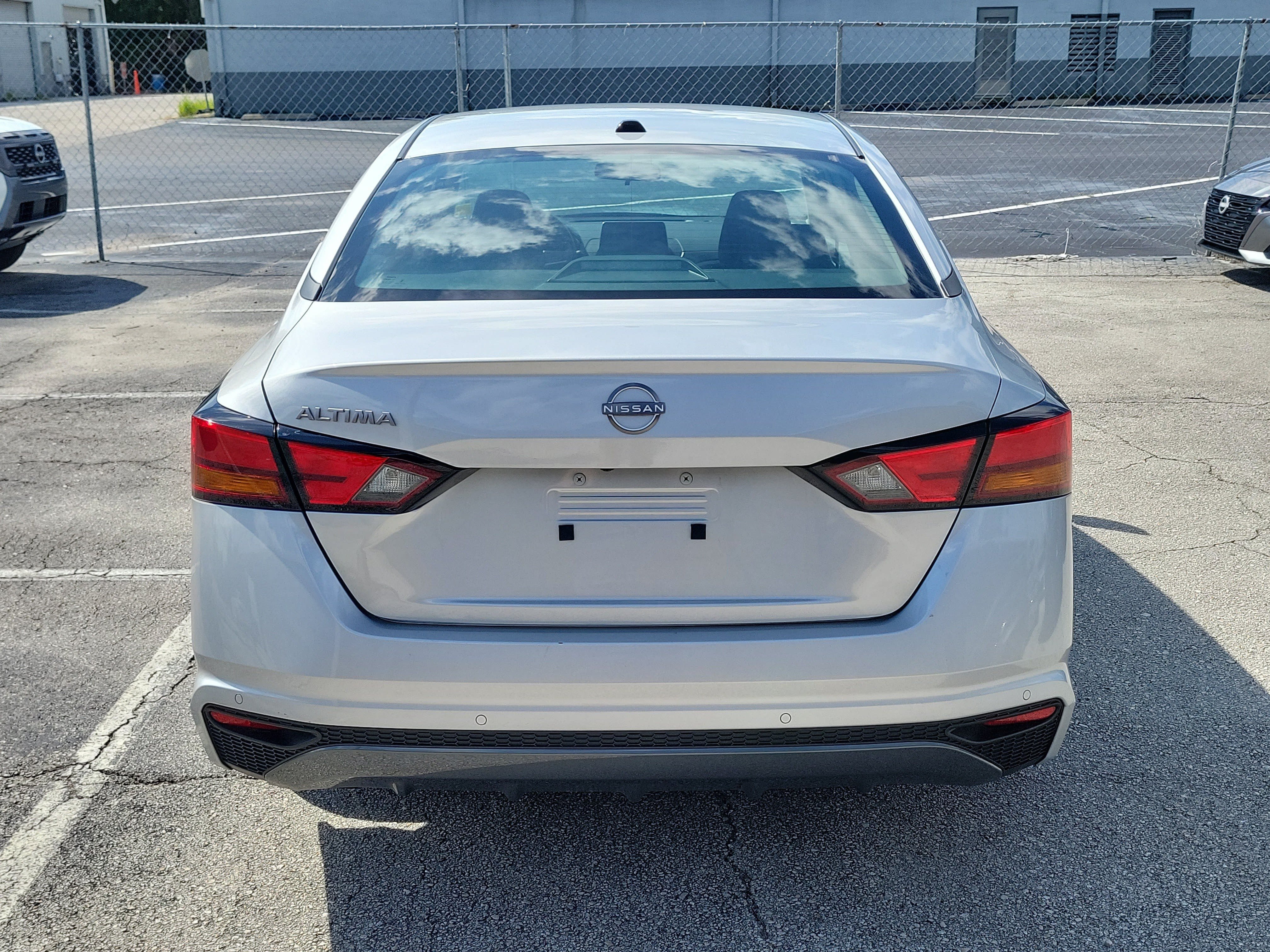 Certified 2026 Nissan Altima 2.5 SV FWD image 6