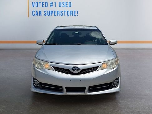 Used 2013 Toyota Camry SE w/ Convenience Pkg FWD image 9