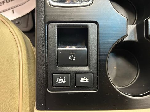 Used 2017 Subaru Outback 2.5i Limited w/ Popular Package #5 AWD/4WD image 14