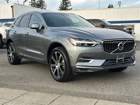 Used 2019 Volvo XC60 T8 Inscription w/ Advanced Package image 4