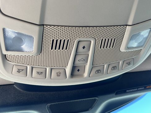 Used 2022 Lincoln Nautilus Reserve w/ Monochromatic Package image 28