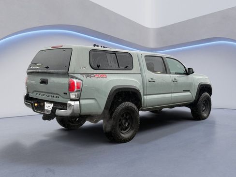 Used 2023 Toyota Tacoma TRD Off-Road image 5