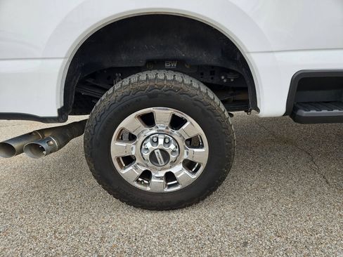 Used 2024 Ford F250 Lariat w/ Lariat Ultimate Package AWD/4WD image 31