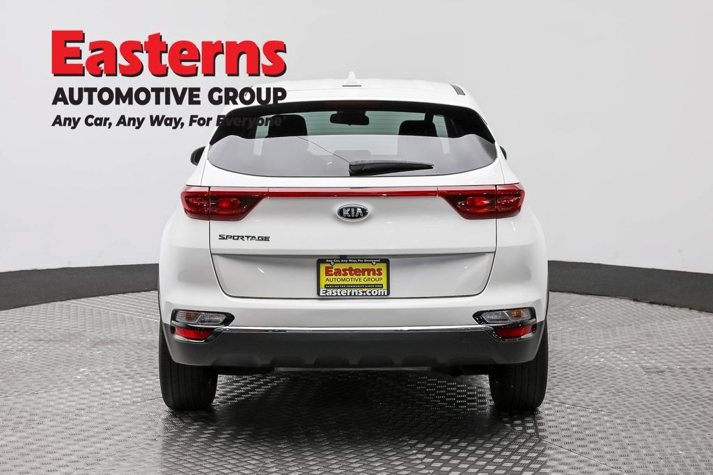 Used 2022 Kia Sportage LX FWD image 8