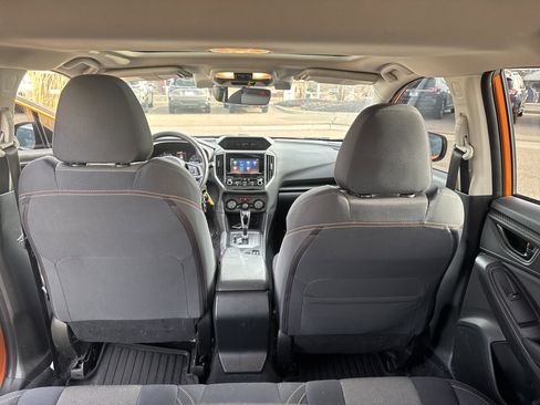 Used 2019 Subaru Crosstrek 2.0i Premium image 16