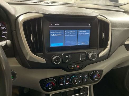 Used 2022 GMC Terrain SLT image 18