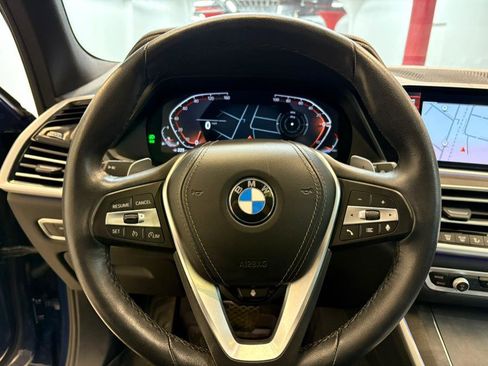 Used 2022 BMW X5 xDrive40i w/ Premium Package image 14