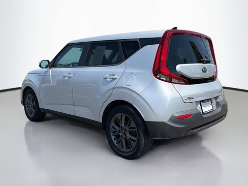 Used 2021 Kia Soul S FWD image 13