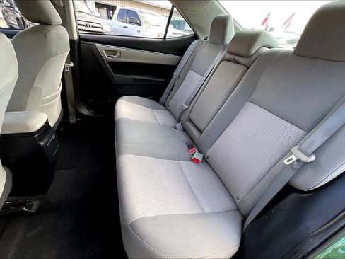 Used 2015 Toyota Corolla LE FWD image 20