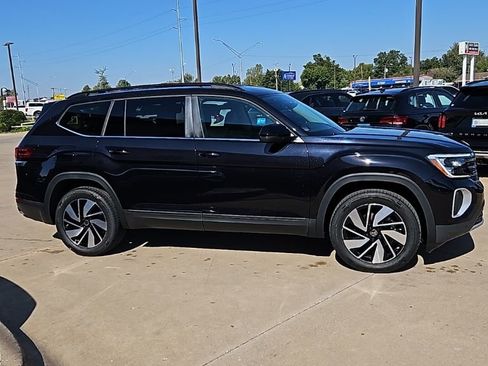 New 2026 Volkswagen Atlas SE AWD/4WD image 4