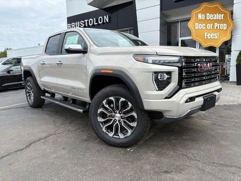 New 2026 GMC Canyon Denali AWD/4WD image 3