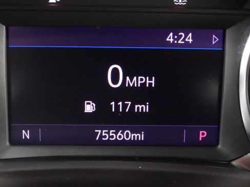 Used 2023 GMC Terrain SLT w/ LPO, Floor Liner Package image 29