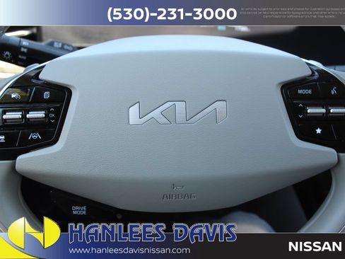 Used 2023 Kia Niro Wind FWD image 27