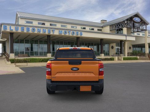New 2026 Ford Maverick XLT image 5