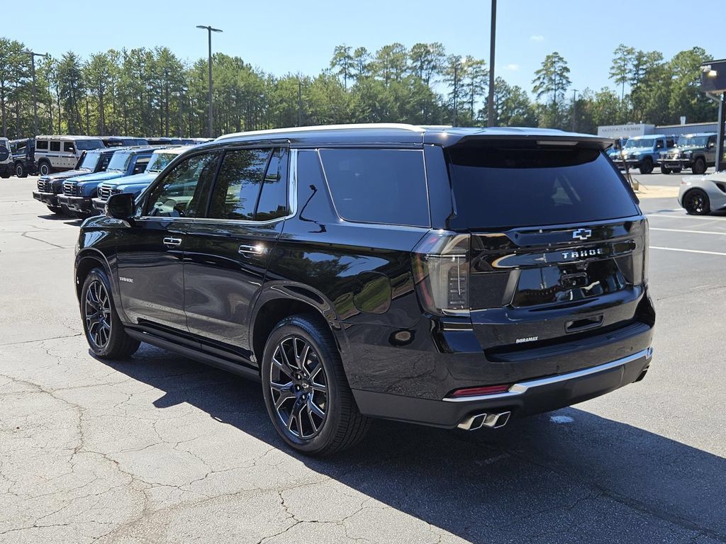 Used 2025 Chevrolet Tahoe High Country AWD/4WD image 5