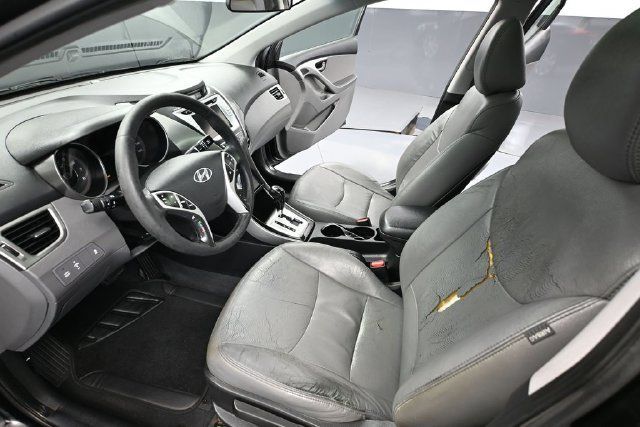 Used 2012 Hyundai Elantra Limited w/ Technology Pkg 5 FWD image 16