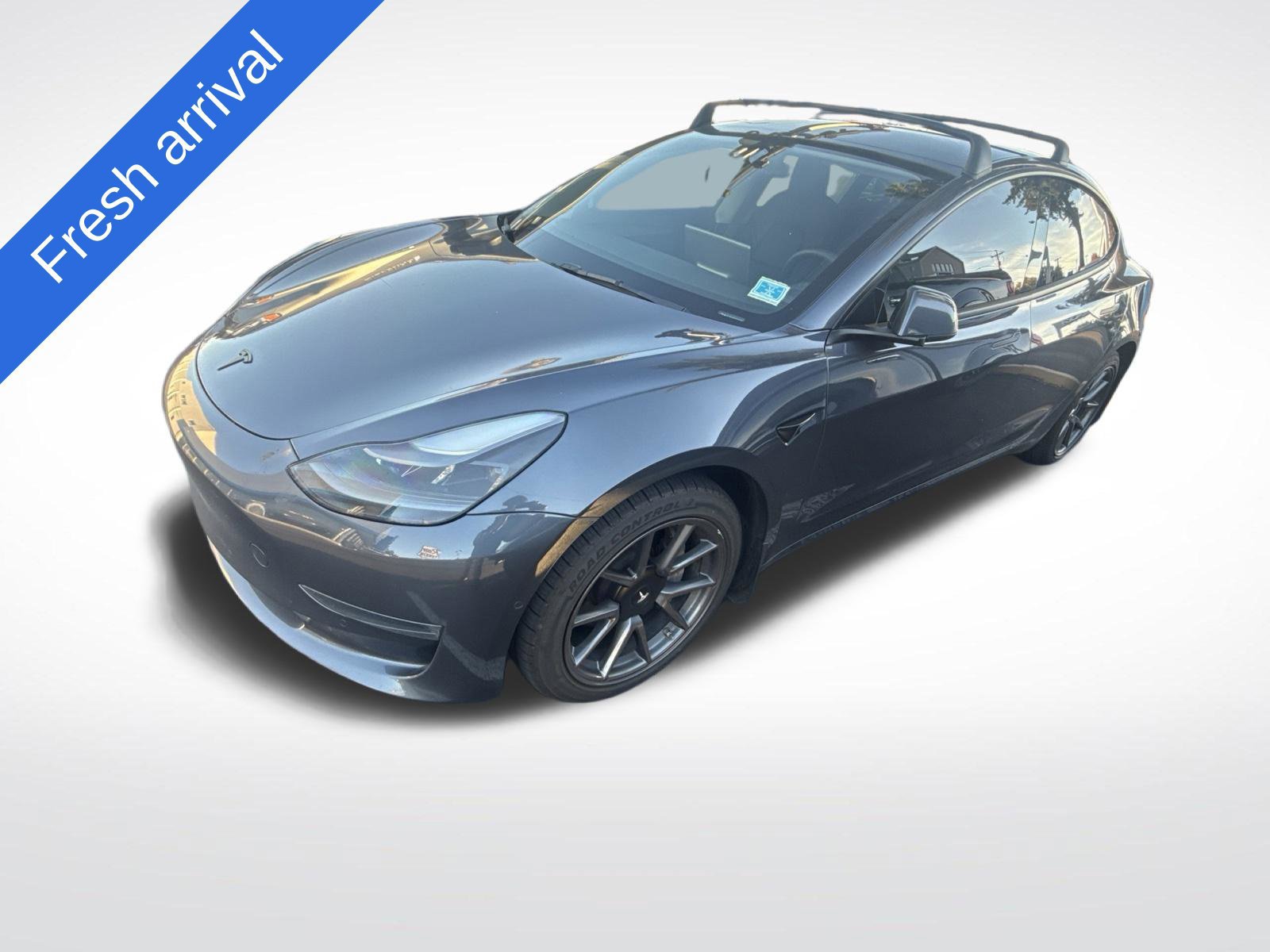 Used 2022 Tesla Model 3 Long Range AWD/4WD image 1