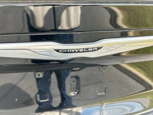 Used 2023 Chrysler Voyager LX FWD image 59