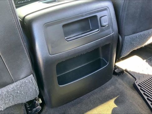 Used 2017 Chevrolet Silverado 1500 LTZ Z71 w/ LTZ Plus Package AWD/4WD image 33