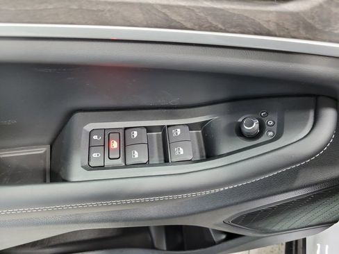 New 2025 Jeep Grand Cherokee Limited AWD/4WD image 16