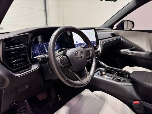 Used 2025 Lexus TX 350 AWD w/ Technology Package image 10