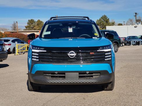 New 2026 Nissan Kicks SR image 2