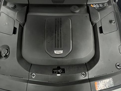 Used 2024 Cadillac Lyriq Tech image 13