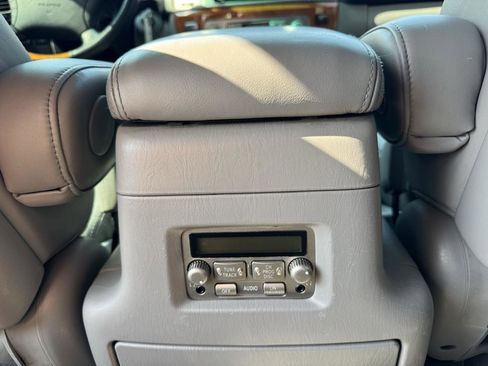 Used 2007 Lexus LX 470 4WD image 28