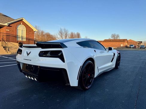 Used 2017 Chevrolet Corvette Grand Sport image 9