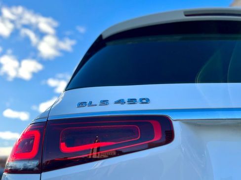 Certified 2022 Mercedes-Benz GLS 450 4MATIC image 8