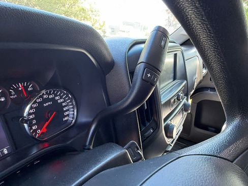 Used 2018 GMC Sierra 1500 4x4 Double Cab w/ Sierra Convenience Package image 12