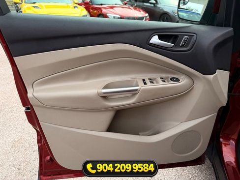 Used 2014 Ford Escape SE w/ Equipment Group 201A FWD image 20