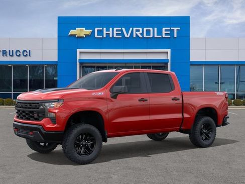 New 2026 Chevrolet Silverado 1500 Custom Trail Boss AWD/4WD image 2