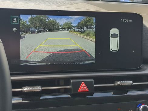 New 2026 Kia Sportage EX w/ EX Panorama Roof Package image 19