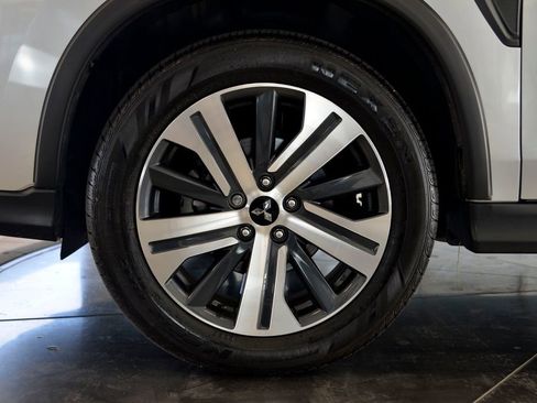 Used 2024 Mitsubishi Outlander Sport ES image 10