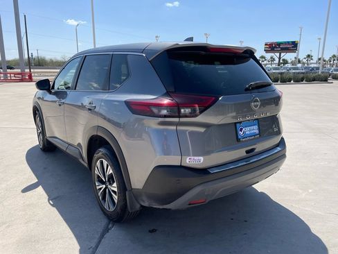 Certified 2023 Nissan Rogue SV image 3