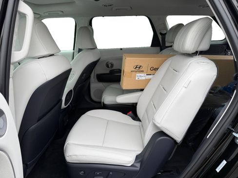 New 2026 Hyundai Palisade Calligraphy image 16