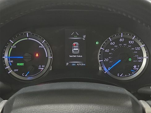 Used 2022 Toyota Highlander LE image 19