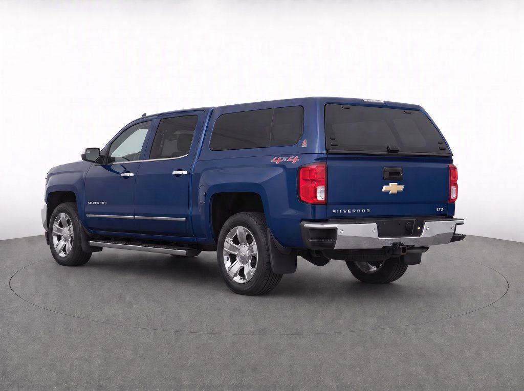Used 2018 Chevrolet Silverado 1500 LTZ w/ Sport Package AWD/4WD image 4