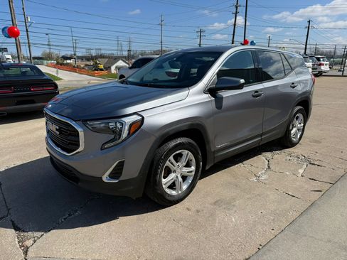 Used 2018 GMC Terrain SLE image 5