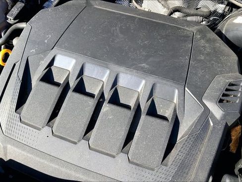 Used 2025 Audi Q3 2.0T Premium Plus w/ Premium Plus Package image 29