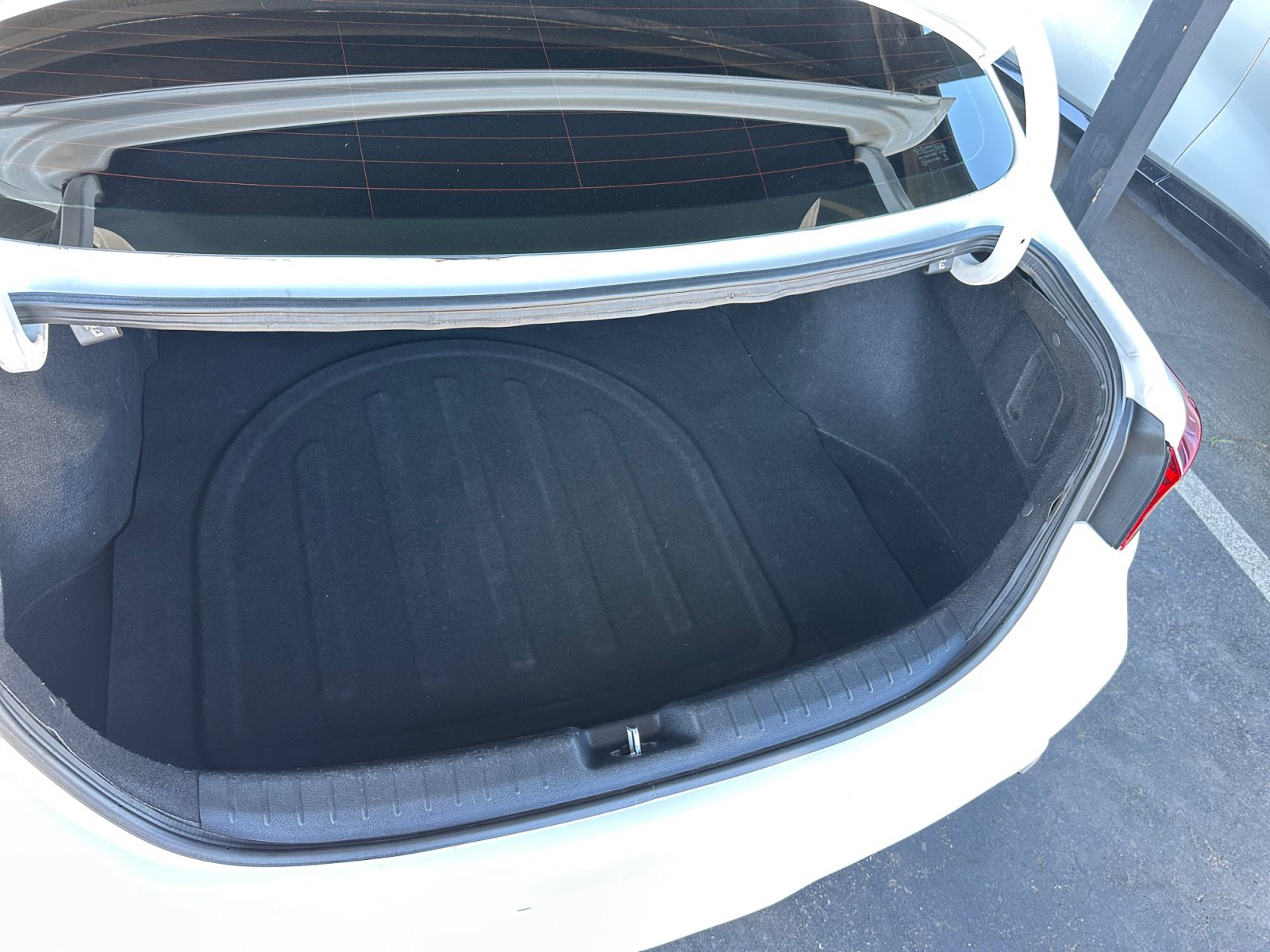 Used 2022 Kia Forte LXS FWD image 28