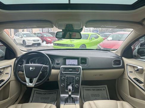 Used 2014 Volvo S60 T5 image 20