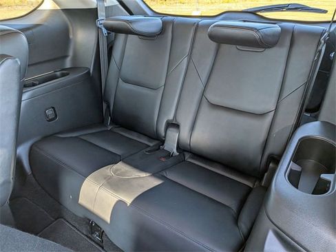 Used 2023 MAZDA CX-9 Touring image 31