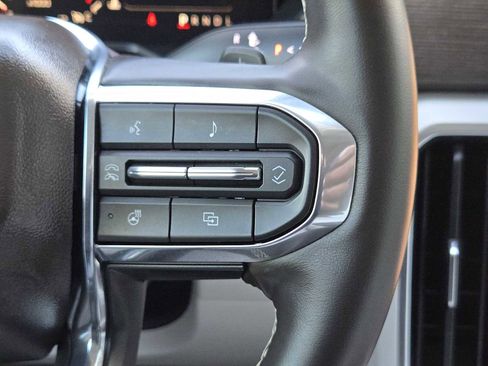 Certified 2024 GMC Acadia Denali image 29