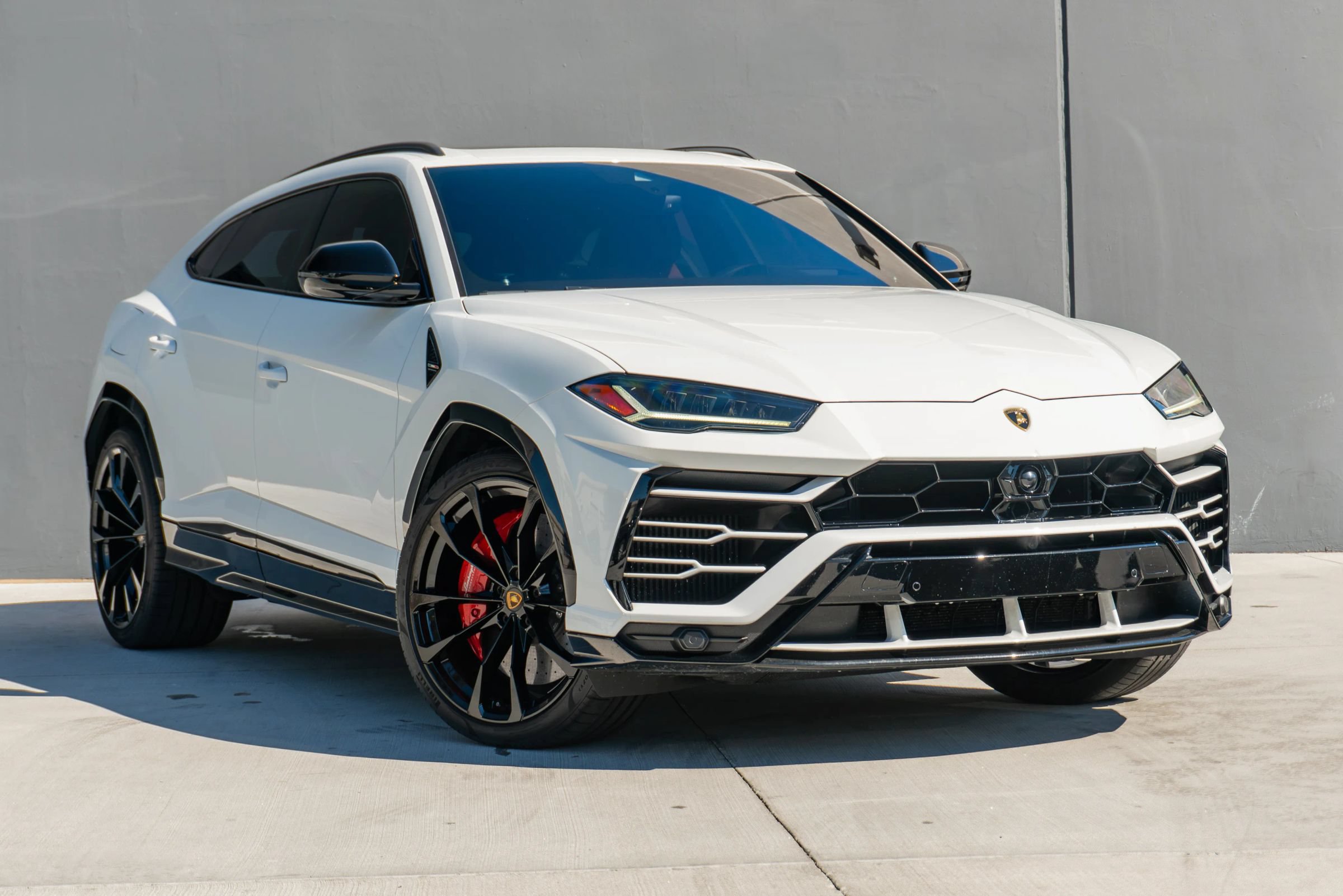 Used 2021 Lamborghini Urus AWD/4WD image 5